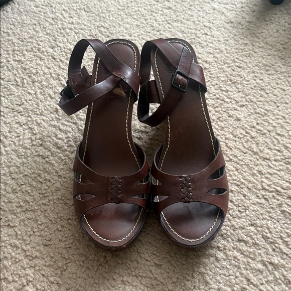 Frye Brown Leather Clog Wooden 4" Heel Strappy Sandal Stud Sz 9 - Picture 2 of 10